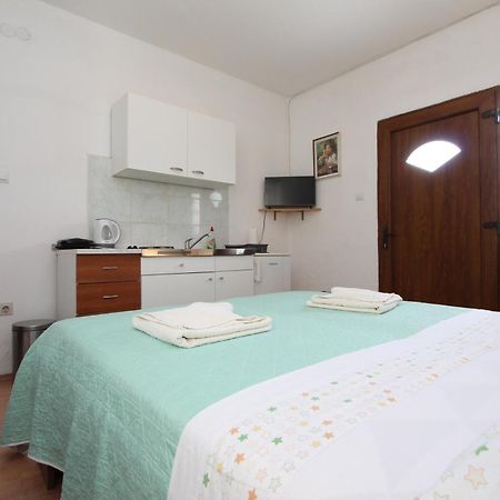 Apartments Antolovic Rovinj Exterior photo