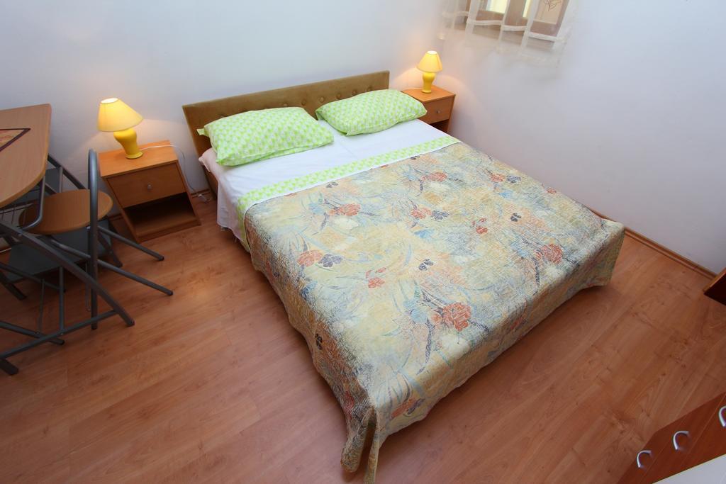 Apartments Antolovic Rovinj Exterior photo