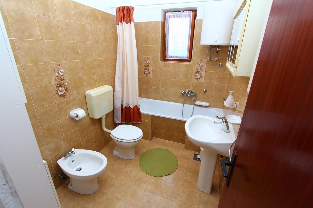 Apartments Antolovic Rovinj Exterior photo